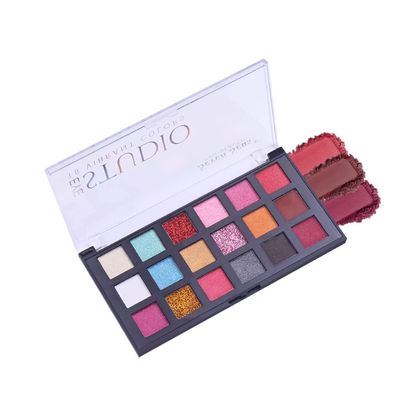 18 Vibrant Colors Eyeshadow Palette| Long Wearing And Easily Blendable Eye Makeup Palette | Multicolor - 25Gm | Matte,Shimmery, Glitter & Metallic Finish Palette (Natural)