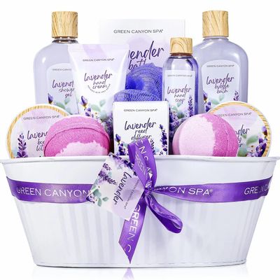 Spa Gifts Baskets for Women, 12pcs Lavender Relaxing Bath sets - Luxury Mothers Day Gifts for Mom