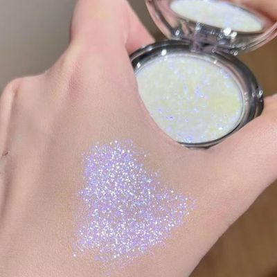 Brightening Stick  Long-Lasting Shimmer for Radiant Eye Makeup, Waterproof & Smudge-Proof Glitter Eyeshadow, Easy to Apply, Lightweight Eye Shadow Pencil for All Skin Tones