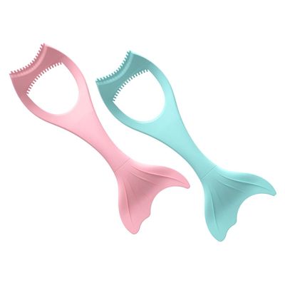 DEARMAMY 2pcs Silicone Mascara Drawing Aids Multi-purpose Eye Makeup Tool for Eyeliner and Eyeshadow Application Reusable and Easy to Clean for Professionals and Beginners
