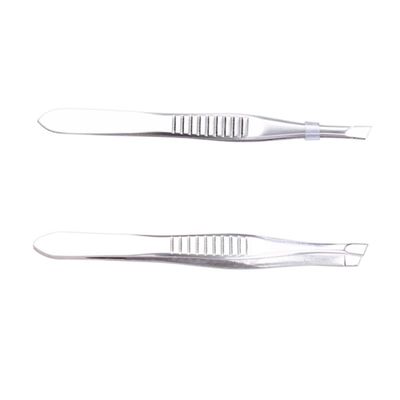 CALLARON 2pcs Stainless Steel Eyebrow Tweezers Fine Hair Removal Tweezers Tip to Clean Portable Makeup Tool Random Color