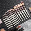 18 Makeup Brush Set Wooden Handle Brush Blush view 3