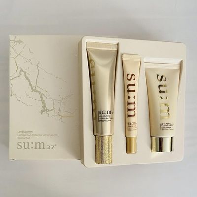 A Lightweight, Non-Greasy Sunscreen With SPF50+ PA++++ set Of 3 Items