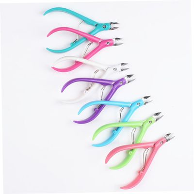 CALLARON 3pcs Cuticle Cutter with Comfortable Plastic Handle Professional Nail and Toenail Nipper for Dead Skin Removal for Manicure and Pedicure Random Colors Random Color
