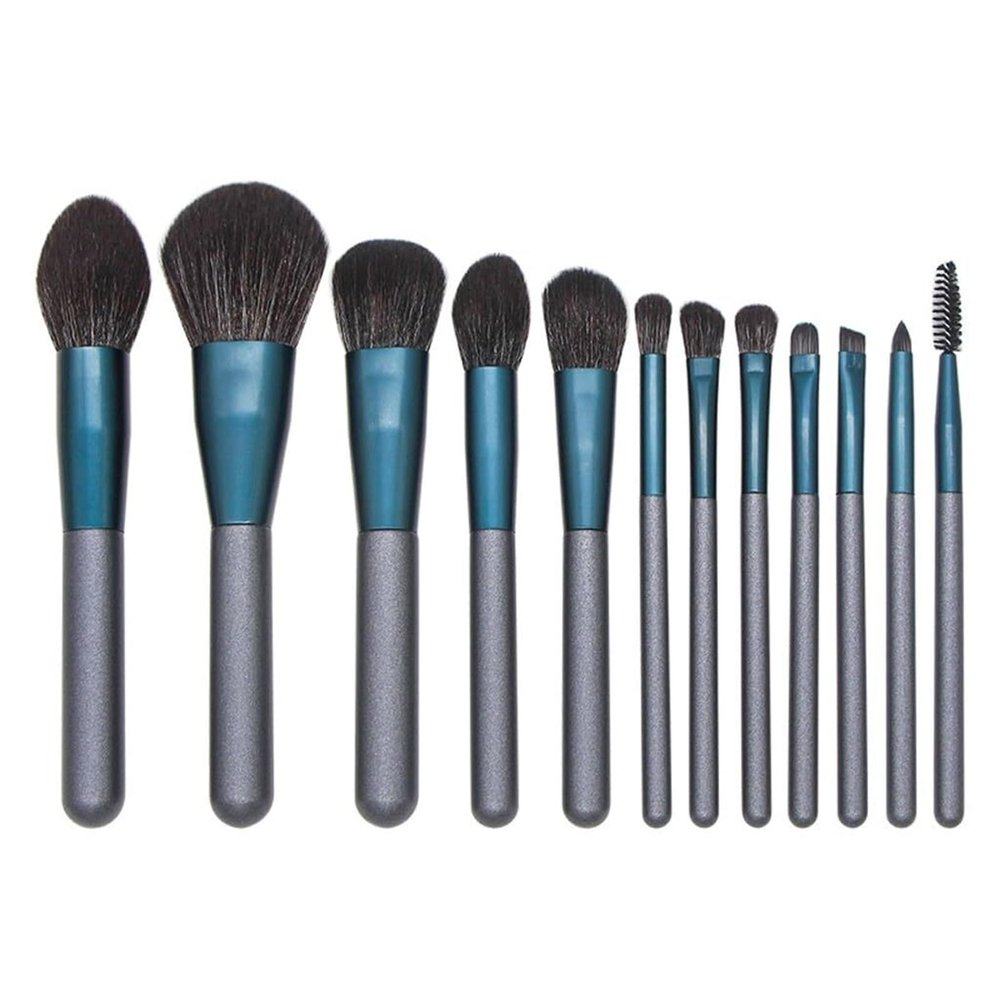12 pieces of makeup brush set powder eye shadow brush full set of beauty tools