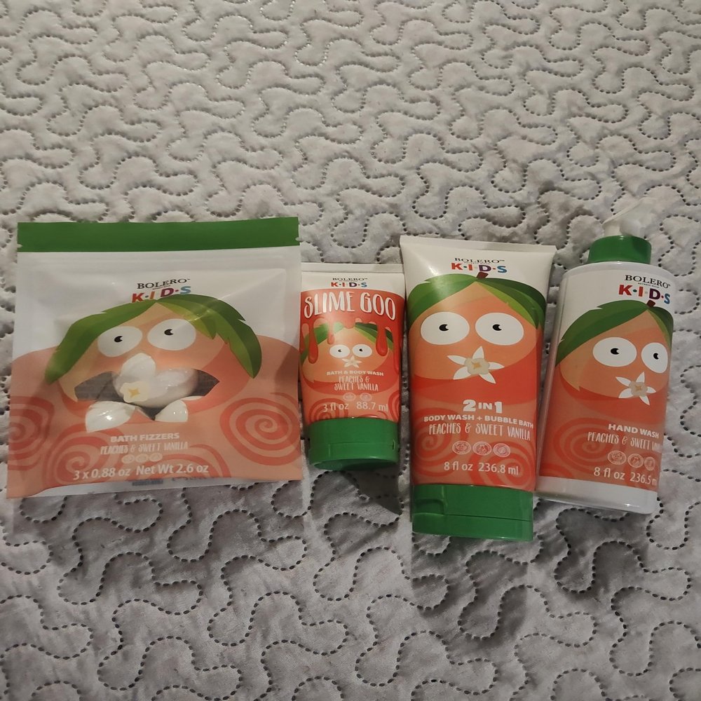 Bolero Kids bath and body care set 4 pcs