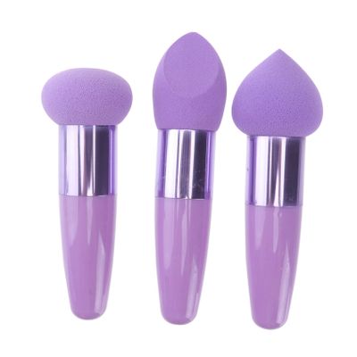 3Pcs Multifunctional Makeup Sponge with Handle Fluffy and Skin Friendly Applicators for Foundation Blusher and Powder Makeup Lovers