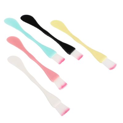 15Pcs DIY Face Mask Brush Portable Skin Care Tool for Easy Application Random Colors Lightweight Durable Comfortable Handle for Home Travel Use
