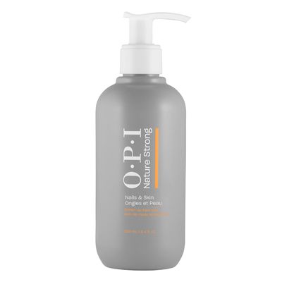 OPI Nature Strong Nails & Skin - Soften Up Pedi Soak | Skin-Softening Foot Soak | Refreshed Feeling with Relaxing Scent | 8.4 Fl Oz | 250 mL