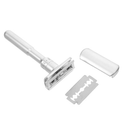 DECORNIJIA Vintage T Shaped Safety Razor Durable Zinc Alloy Handheld Shaver for Precise Daily Shaving for Travel and Hotel Use Exuding Classic Retro Charm