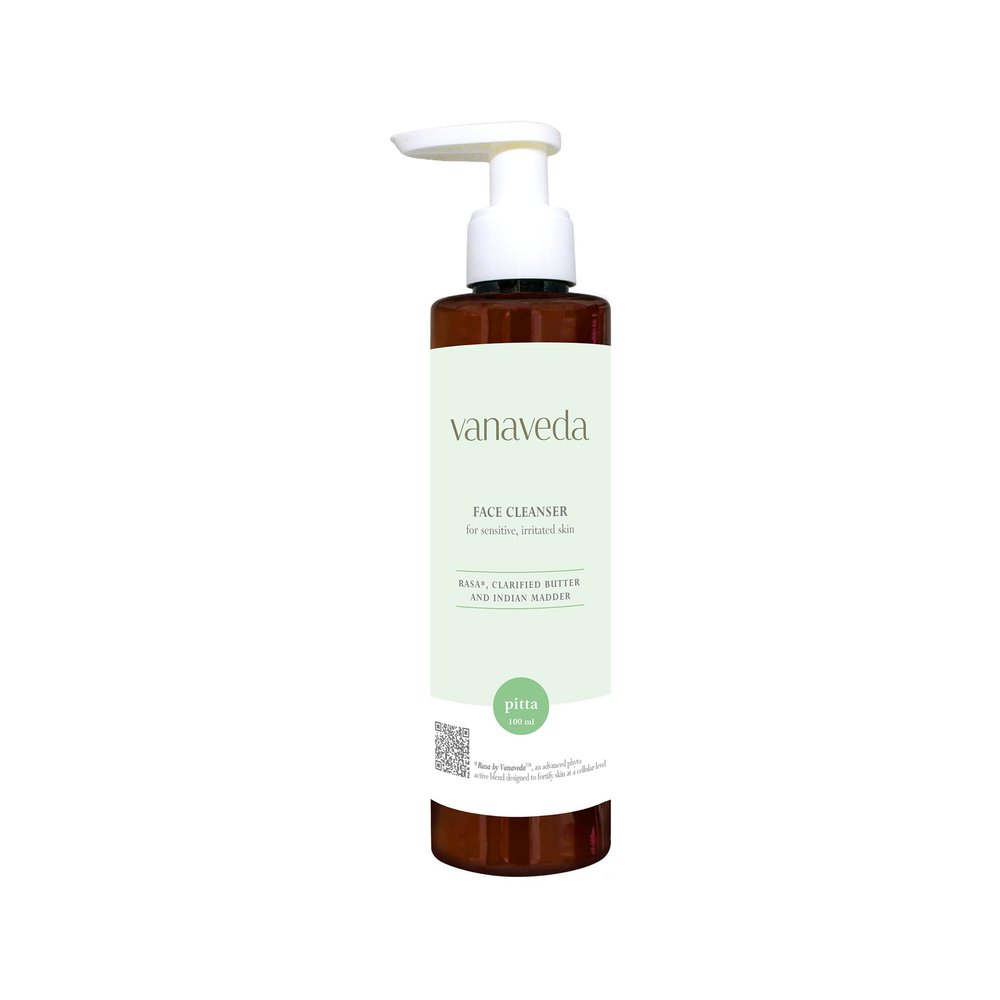 Face Cleanser Pitta | Sensitive & Inflamed Skin | Cooling Gel-Based Cleanser with Sariva, Manjishtha & Turmeric | Dosha-Balancing Pitta Skincare | Non-Drying, Gentle & Soothing | 100ml
