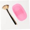 Healvian Silicone Makeup Brush Cleaning Mat 1-Piece Brush Cleaner Pad Easy to Rinse and Dry for Makeup Enthusiasts Suitable for Home and Professional Use view 3