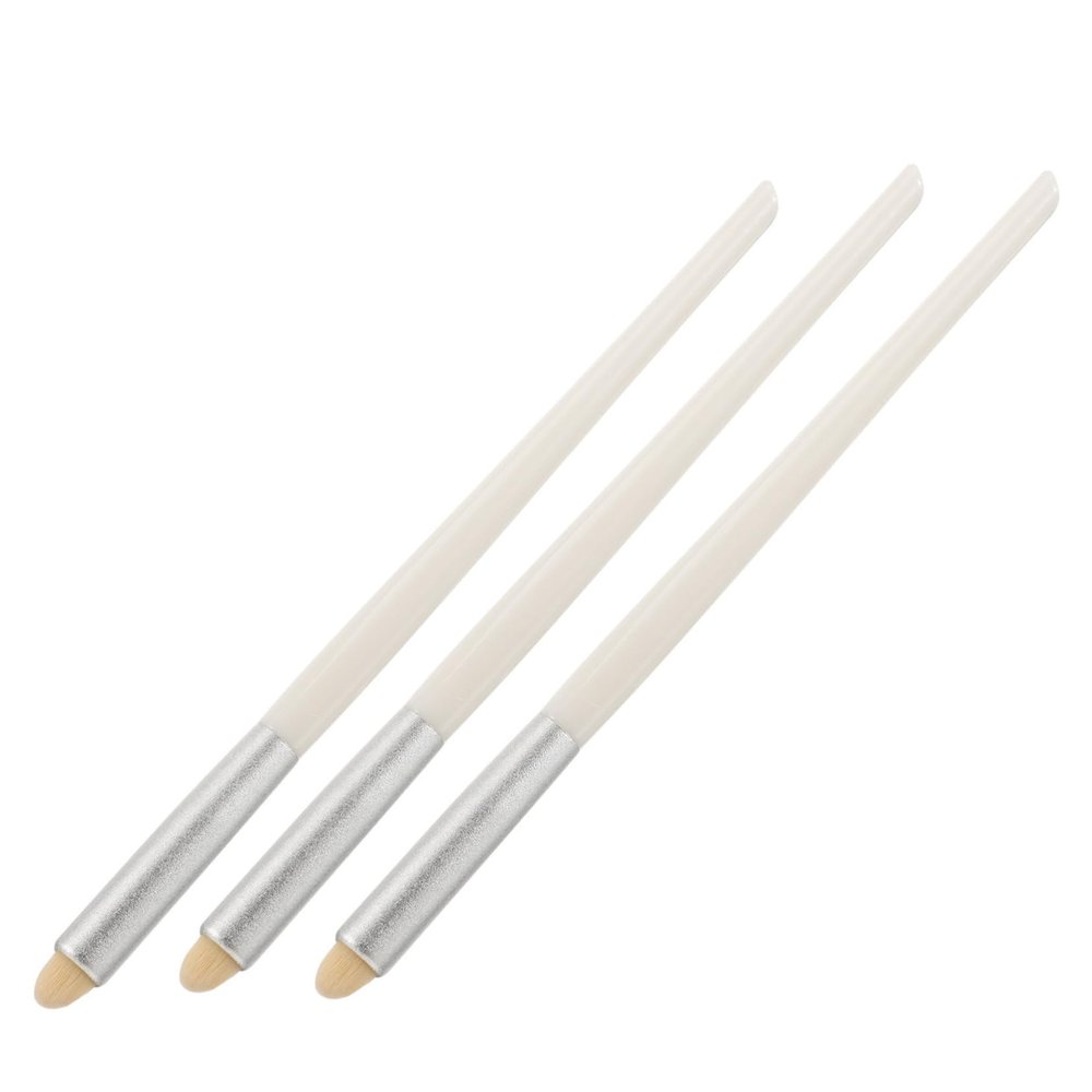 CALLARON 3Pcs Lip Brush Ergonomic Lip Gloss Applicators for Makeup for Lip Balm Concealer for Home Professional Use Convenient Travel