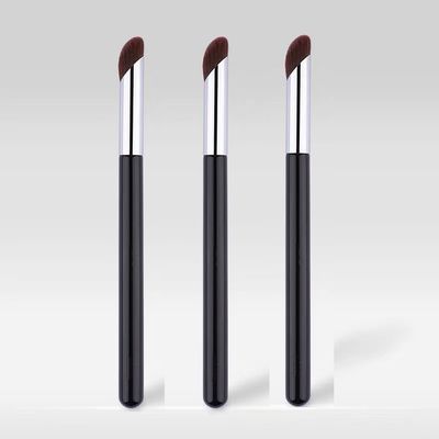 3Pcs Concealer Brush, Angled Under Eye Makeup Small Foundation Precision Face Blending Contour Brush Black
