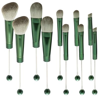 10Pieces Beadable Makeup Brushes Christmas Diy Makeup Comestic Brushes Beaded Brushes Kit for DIY Beaded Eyeshadow Brush (Beadable Makeup Brushes-10pieces=2Sets)
