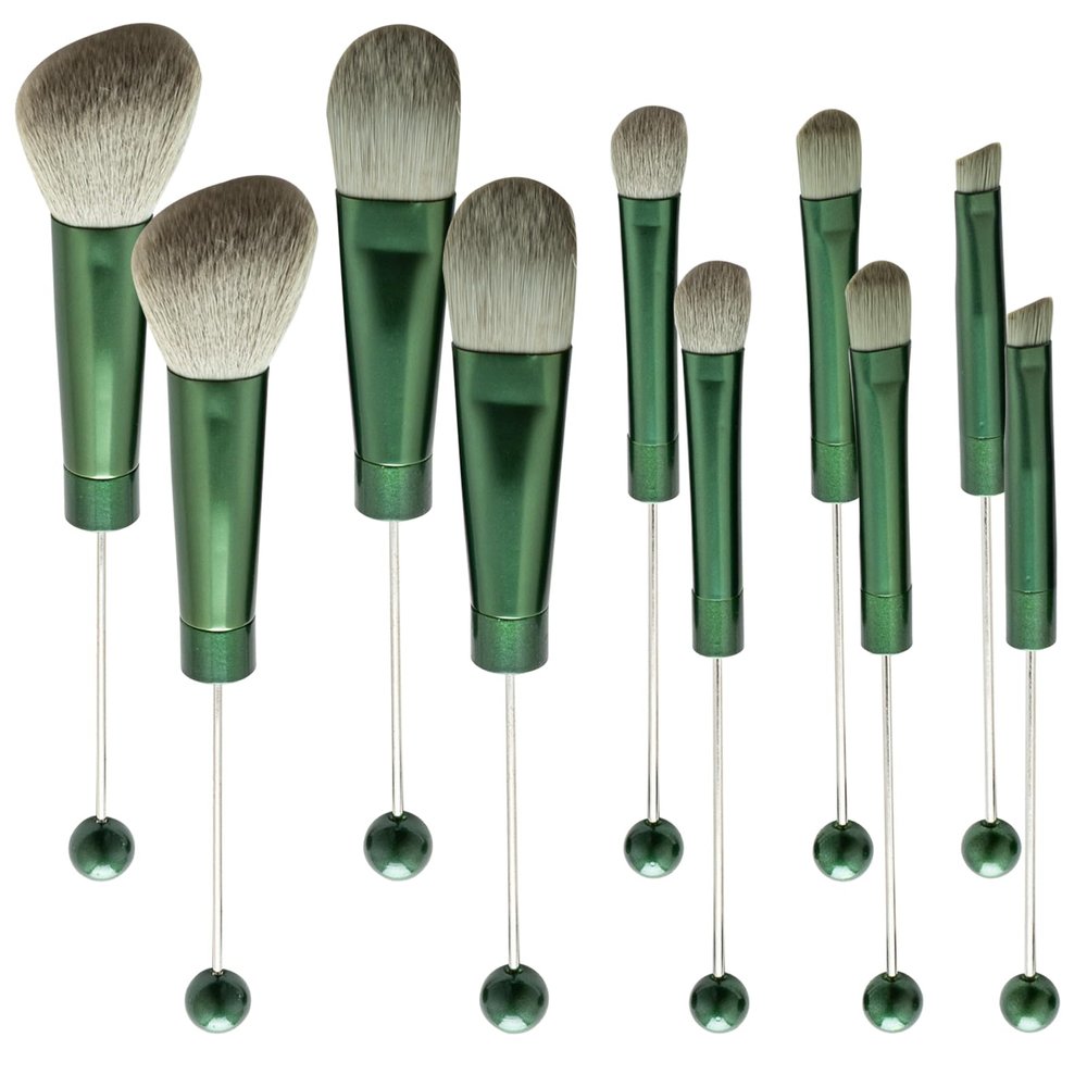 10Pieces Beadable Makeup Brushes Christmas Diy Makeup Comestic Brushes Beaded Brushes Kit for DIY Beaded Eyeshadow Brush (Beadable Makeup Brushes-10pieces=2Sets)