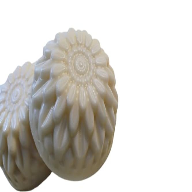 Large Mum Flower Shaped Soaps - 3 pc Shea Butter Goat Milk Soap (Gardenia)