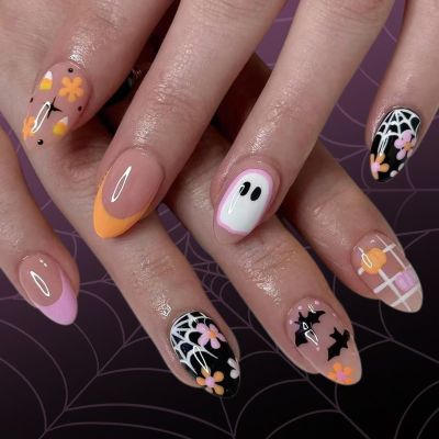 24Pcs Halloween Flower Fake Nails White Spider Web Press Nails Short Almond Type Cute Ghost Pattern Stick on Nails Full Cover Acrylic Nails for Women Holiday Atmosphere Nail Art Supplies