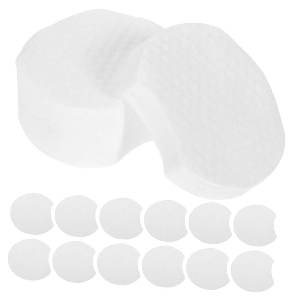 MUCKLILY 600Pcs Small Makeup Remover Pads Thick Non Woven Facial Cleansing Pads for Gentle Exfoliation and Oil Removal Comfortable Cosmetic Cleaning Rounds for Travel and Daily Use