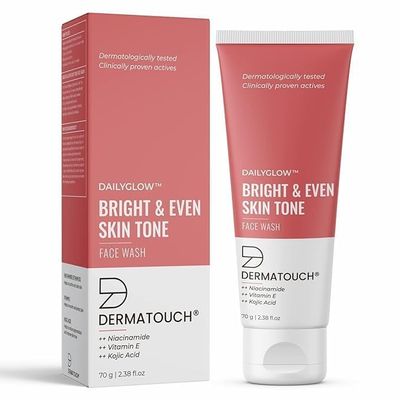 DERMA TOUCH Bright & Even Tone Face Wash with Niacinamide, Vitamin E and Kojic Acid | Daily Gentle Face Wash For Tan, Pigmentation, Uneven Tone - 70G