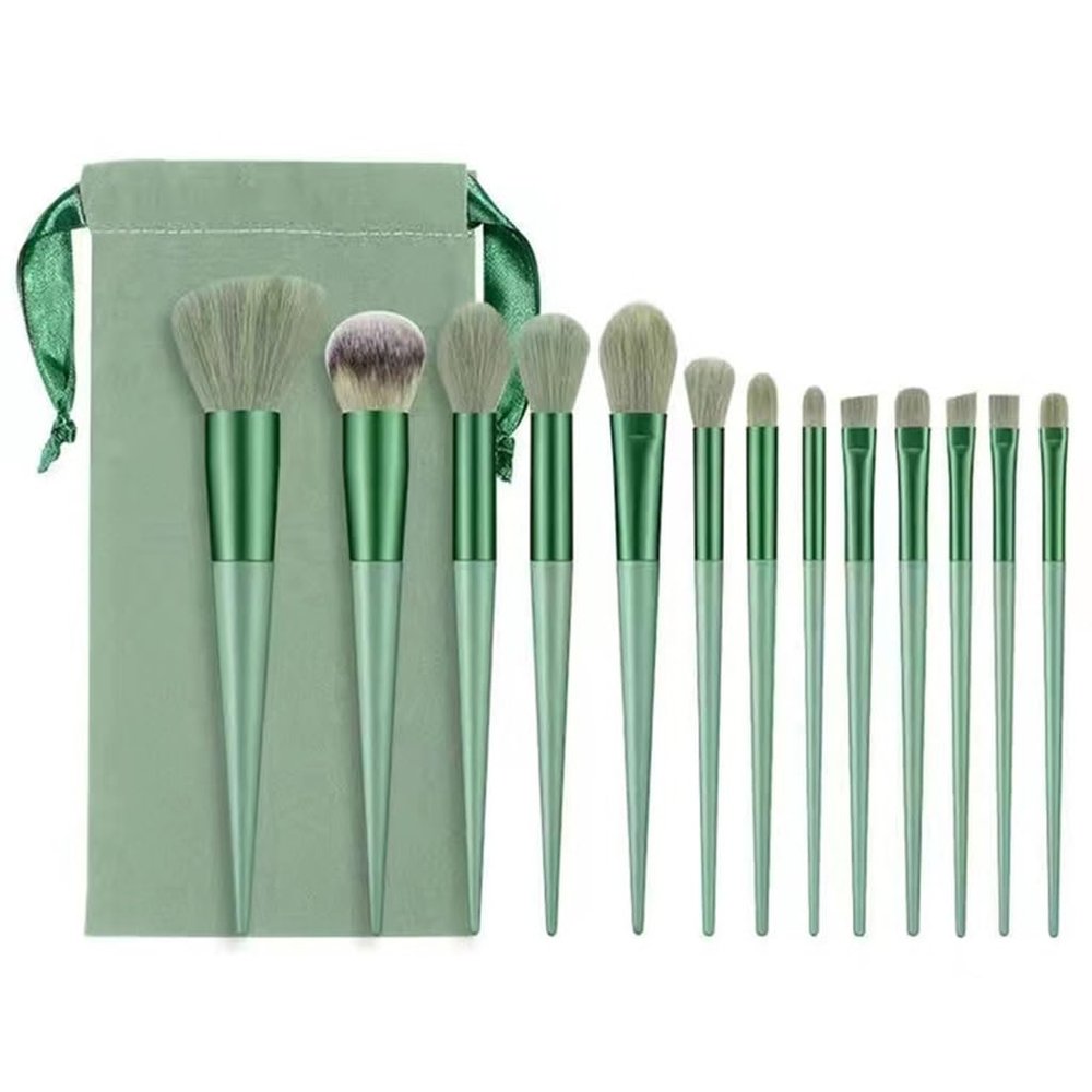 YUSIWOAL Four Seasons Makeup Brush Set with Soft Bristles 13pcs Concealer Foundation Loose Powder Highlighting Brushes