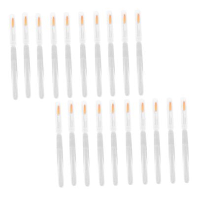 Beavorty 20pcs Disposable Lip Brush with Portable Makeup Tool for Precise Lipstick and Gloss Application Lightweight Plastic Makeup Supplies for Go Use