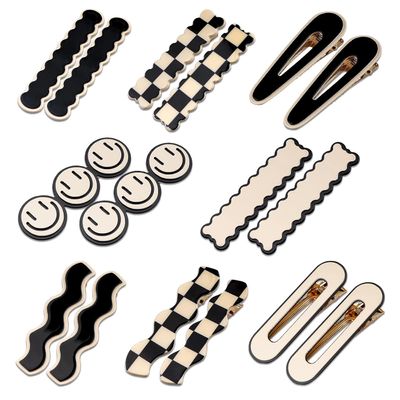 16 pack, black and white checkered, seamless wavy geometric duckbill clip, Korean style minimalist