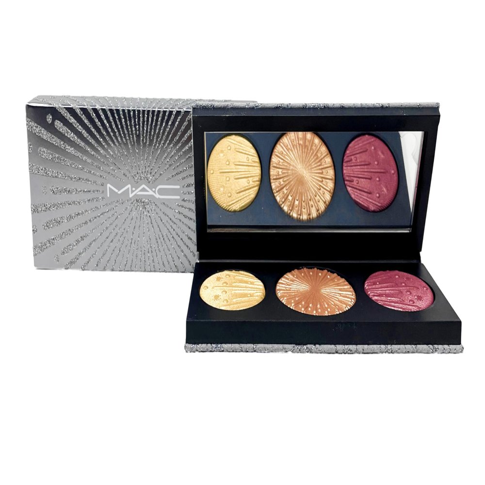 M.A.C Cosmetics Frosted Firework Flashing Ice Extra Dimension Skinfinish Trio: Medium Deep (.31 Oz)