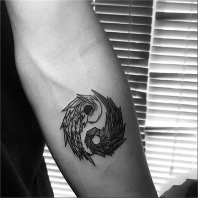 2pcs Tai Chi Bagua Wings Arm Women And Men Herbal Temporary Tattoo Stickers, Semi-permanent, Waterproof, Lasting 2 Weeks, Fake Tattoos