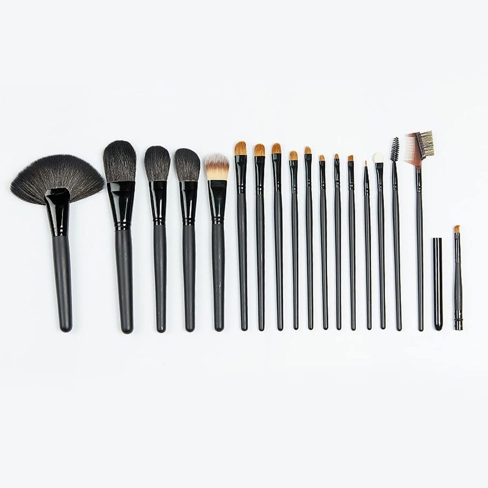 18 Makeup Brushes Wooden Handle Ebony Foundation Brush Makeup Set Brush
