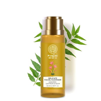 Ayurvedic Purifying Face Wash with Saffron & Neem | For Normal to Oily Skin | Sulphate Free | Travel Size
