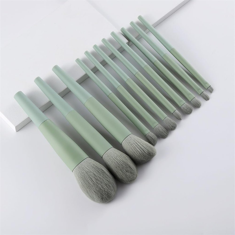 11pcs Forest Green Makeup Brush Set Soft Bristles Blush Eyeshadow Beauty Tools