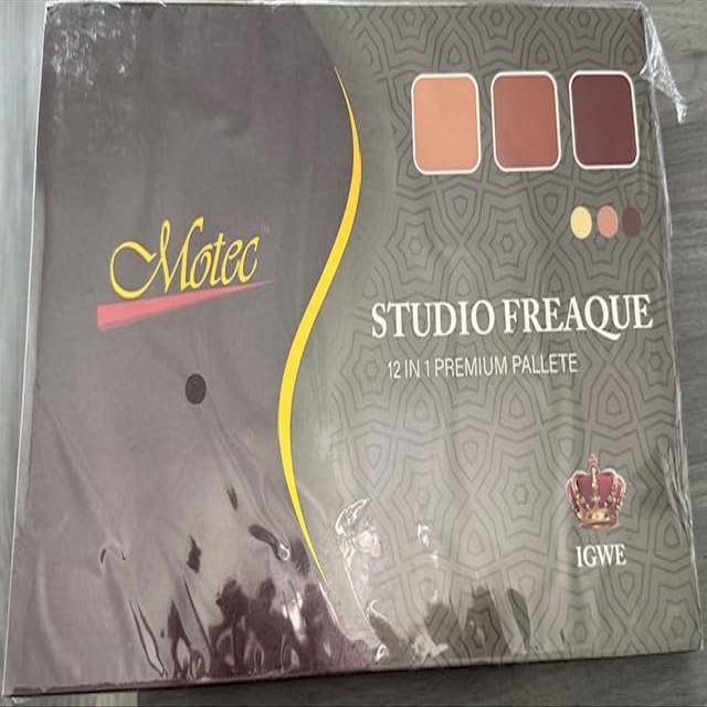 12-in-1 Contour palette