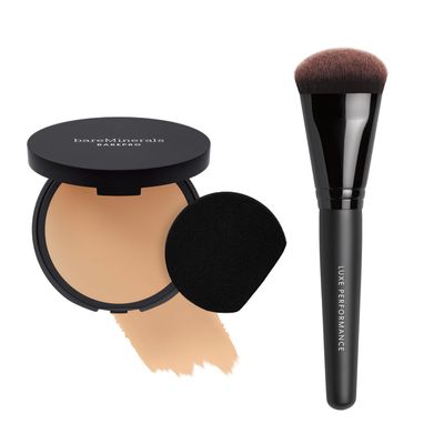bareMinerals Barepro 24HR Skin-Perfecting Matte Powder Foundation + Luxe Performance Synthetic Face Brush for Flawless Coverage Bundle