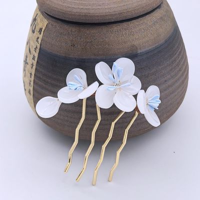 1pcs Rabithenn White Jasmine Hairpin with Three Flowers and Blue Stamens - Chinese Floral Hair Stick, Elegant Vintage Asian Hair Accessory for Women (Jasmine White)
