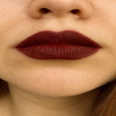 MIERU Lip Contour Set, 8 Shades Lip Liner Collection, Brown and Red Tones (Plum Wine)