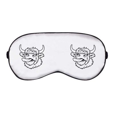 Azeeda 'Highland Cow with Tongue Sticking Out' Sleep/Travel Eye Mask (EY00033595)