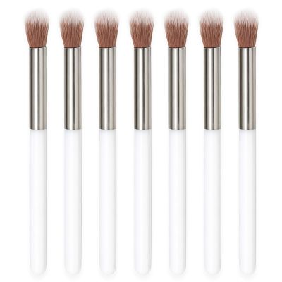 Blending Eye Brush Professional Eyeshadow & Eyeliner Brush for Seamless Blending and Natural Finish, Vegan & Cruelty-Free Synthetic Bristles