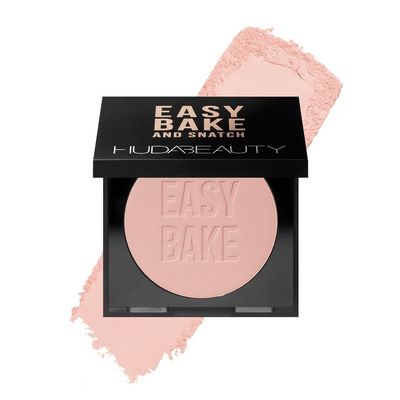 H.U.D.A - Pressed Talc-Free Brightening & Setting Powder - Lightweight, Long-Lasting, Sweat-Resistant Powder for Under-Eyes and Face - Color: (Cherry Blossom Cake)