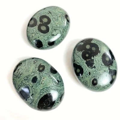 NJFSWNXOR 1pc 40-60g Jasper Palm Stone Smooth