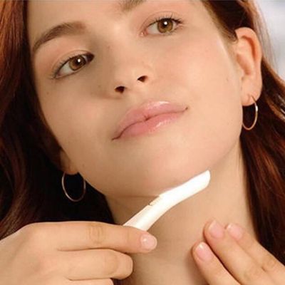 Yinhing Dermaplaning Hair Remover Led Facial Exfoliator Professional Lady for Skin Face Hair With 6 Premium Replacement Heads for Grooming Experience (As Shown)