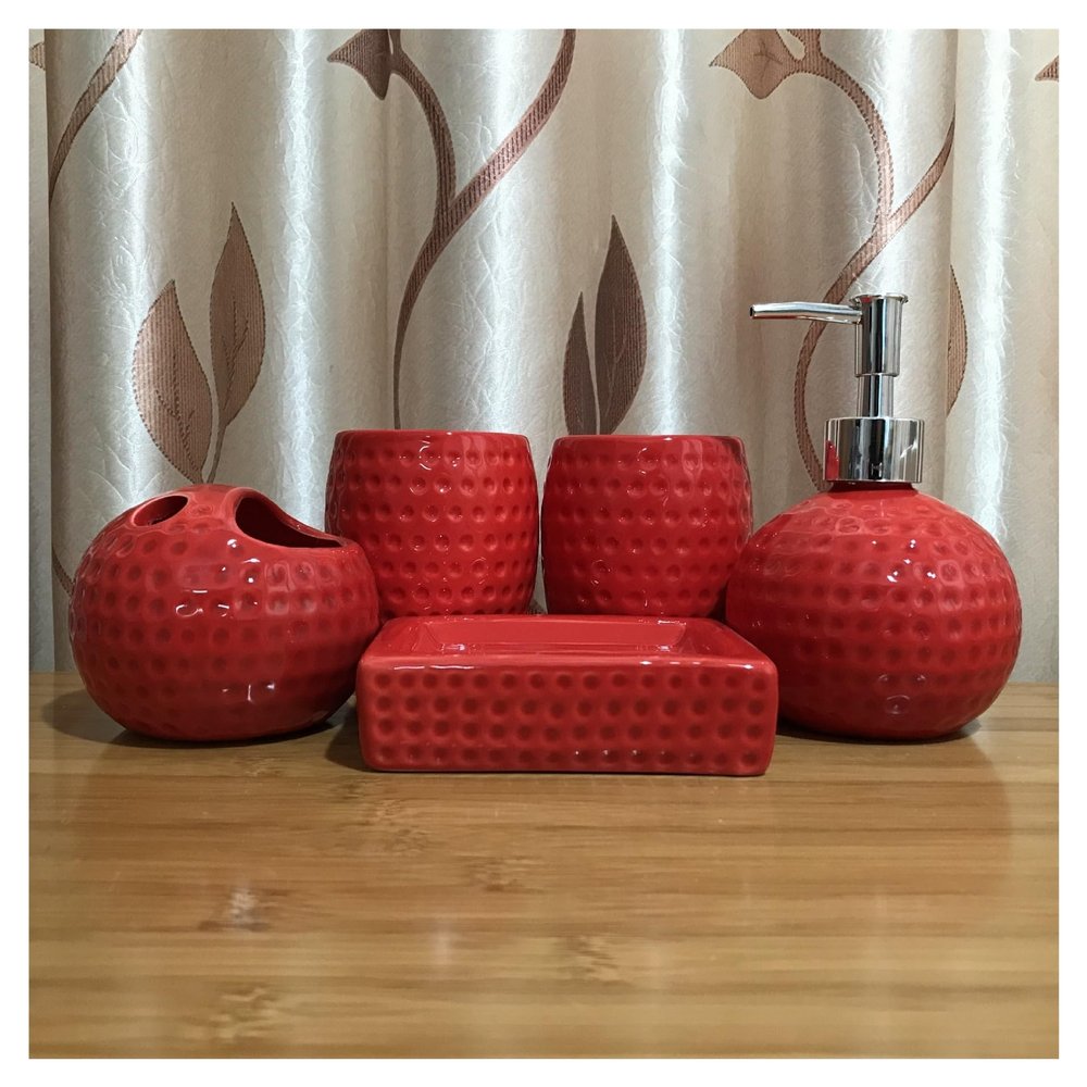 Hotel Toiletries Set Red Golf Bathroom Five Round Ceramic Carving Items
