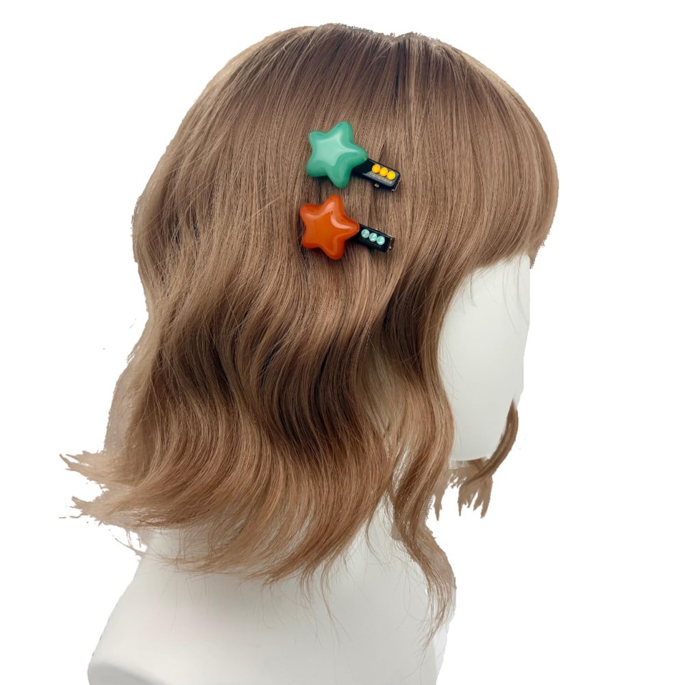 2 Pcs Star Shaped Hair Clips, Cute Green and Orange Hair Barrettes, Decorative Bobby Pins for Women Gift,Y2K Accessories