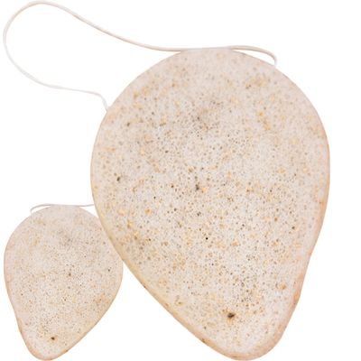 SEWACC Natural Walnut Seed Bath Sponges 2pcs Konjac Face Cleansing Pads Exfoliating Makeup Remover Sponges for Women Travel Facial Cleaning
