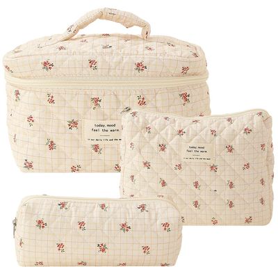 3Pcs Coquette Makeup Bag, Quilted Cosmetic Bag for Women, Floral Cotton Aesthetic Toiletry Travel Bags for Phone Power Bank