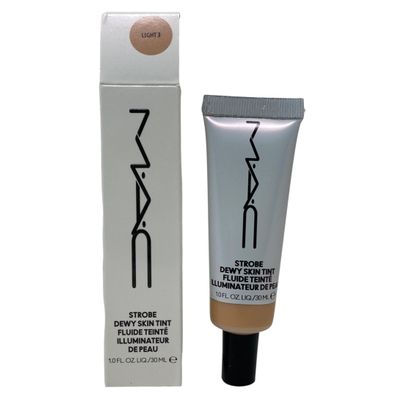 M.A.C Cosmetics Strobe Dewy Skin Tint - Light 3 - (Light beige with cool undertones for light skin) 30ml