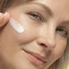 Yves Rocher Anti-Age Global Skincare Set, Bi-Phased Recovery Concentrate Serum 30 ml/1 flOz + Gold Achillea Day & Night Cream 50 ml/1.7 flOz, Facial Care Set view 2