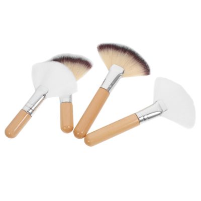 VILLCASE 4 Pcs Large Fan Face Makeup Brush Set, Soft Fluffy Bristles with Natural Wood Handles for Facial Highlighting and Daily Beauty Application