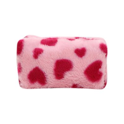 UUYYEO Faux Fur Makeup Bag Heart Print Cosmetic Bag Plush Make Up Pouch Soft Travel Toiletry Bag Fluffy Beauty Product Bag Aesthetic Skincare Pouch for Women Pink