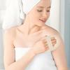 GRADENEVE Natural Loofah Shower Sponge Pads 2pcs 8x12 Cm Beige Edged Exfoliating Body Scrubbers for Men and Women Spa Bath and Shower Use Zipper Storage Bags view 4